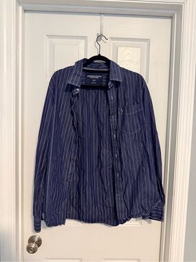 American Eagle Outfitters Navy and White Pinstripe Button-Down Shirt Large